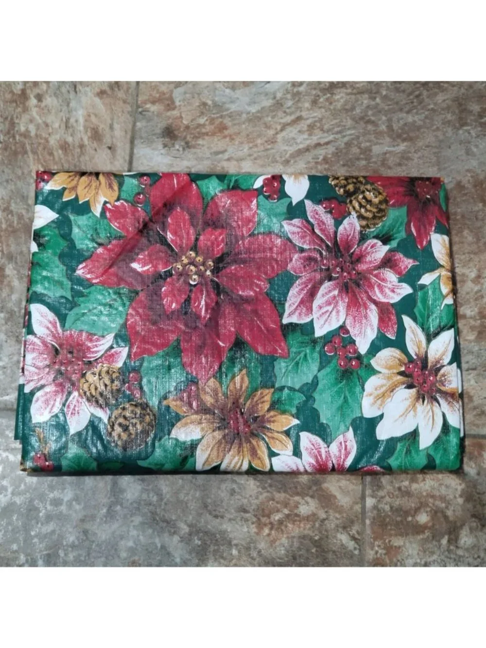 VTG Ashley Taylor Christmas Poinsettia Flannel Backed Vinyl Tablecloth 52x70 Ova
